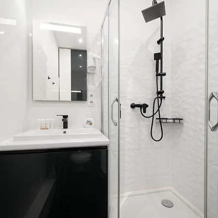 Appartamento Urban Nest Rustic & Golden Superior By Bookinghost