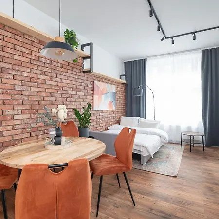 Urban Nest Rustic & Golden Superior By Bookinghost