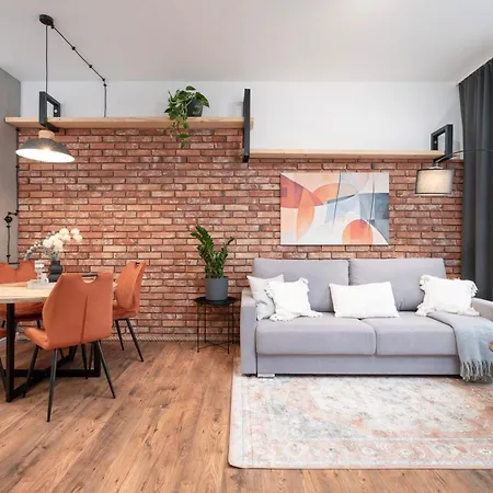 Urban Nest Rustic & Golden Superior By Bookinghost Apartment