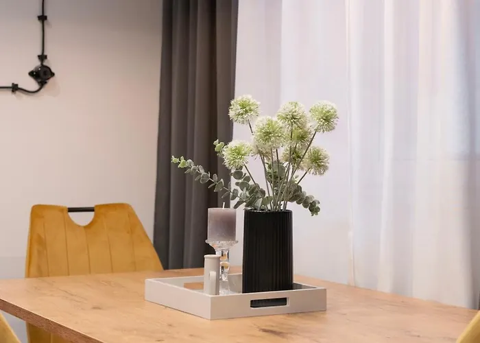 Urban Nest Rustic & Golden Superior By Bookinghost Appartamento *