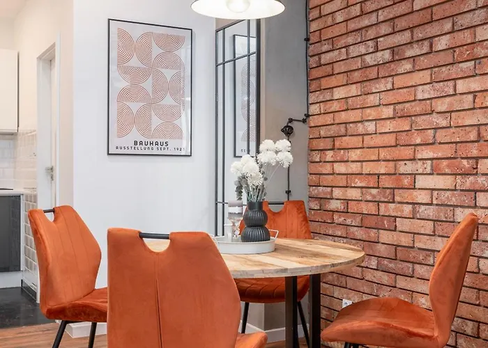 Urban Nest Rustic & Golden Superior By Bookinghost Appartamento